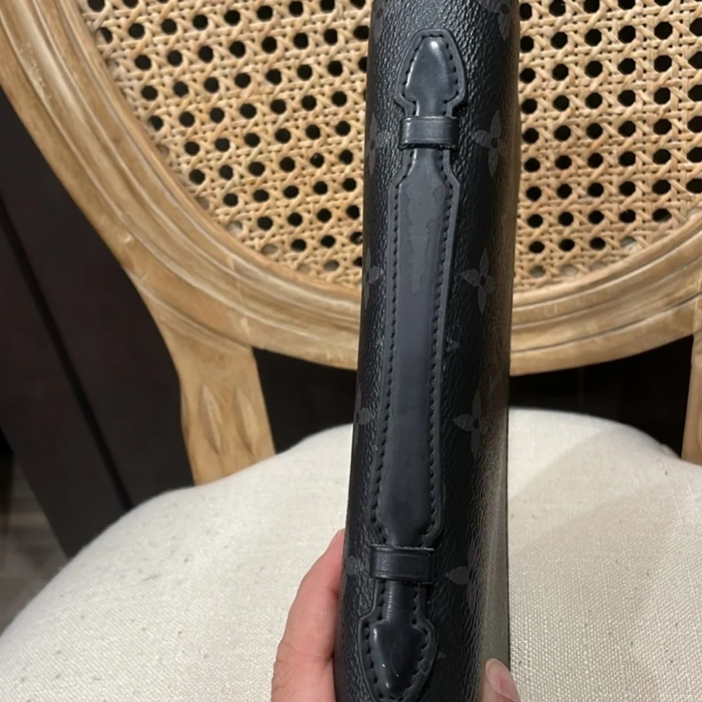 Louis Vuitton Eclipse Monogram Zippy Organizer Wallet Bag/Unisex - Picture 7 of 11